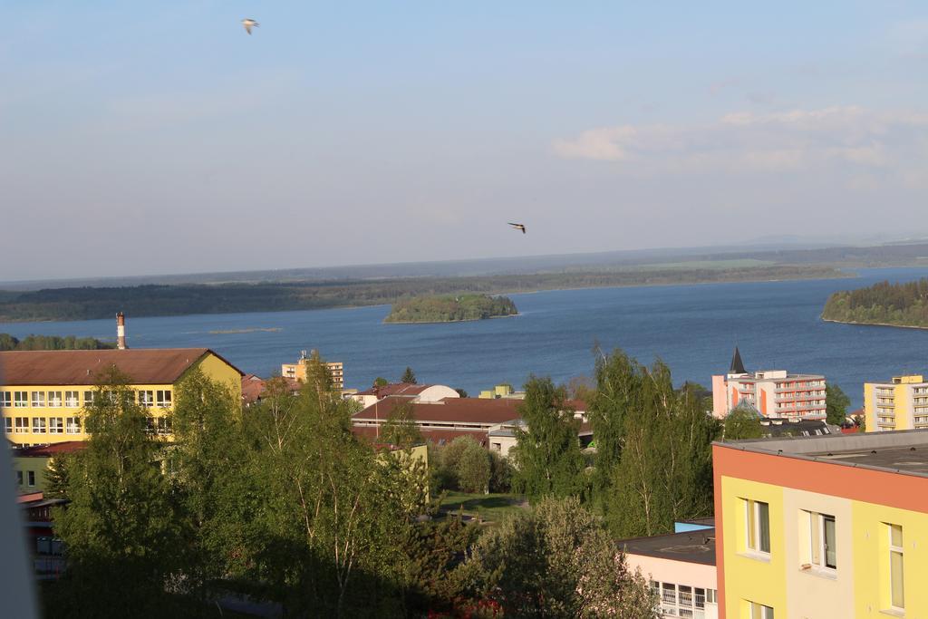 Apartman Relax So Saunou A Jakuzzi Namiestów Pokój zdjęcie
