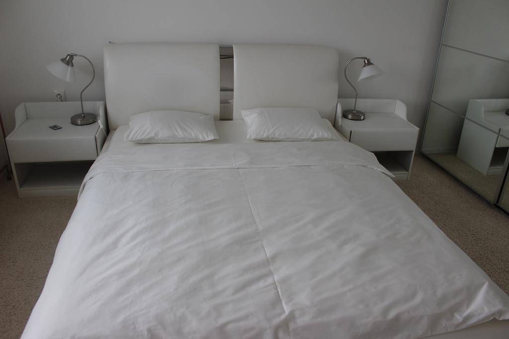 Apartman Relax So Saunou A Jakuzzi Namiestów Pokój zdjęcie